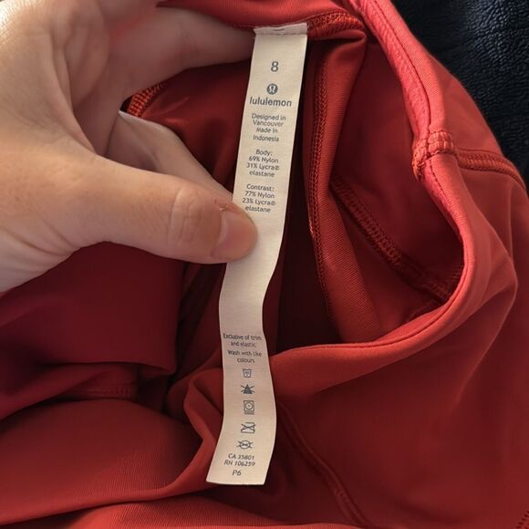 Lululemon All The Right Places Crop II 23" Size 8 - Picture 9 of 9